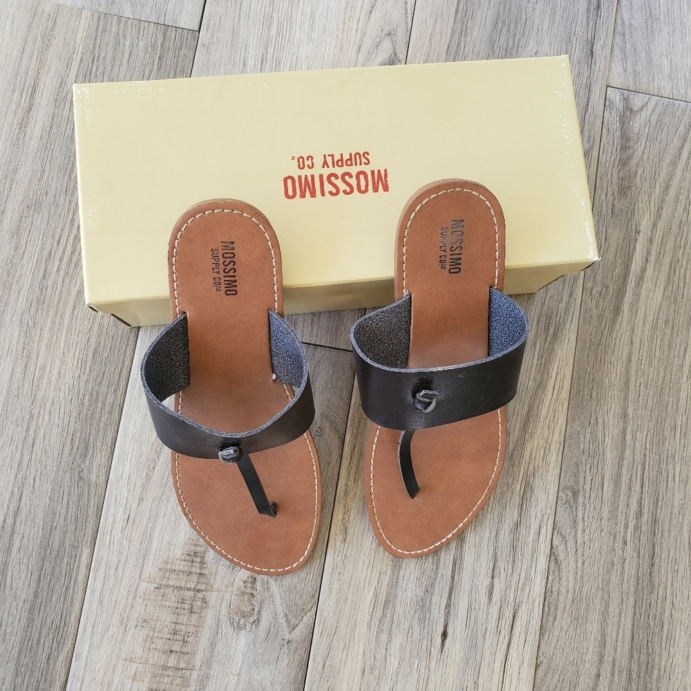 Mossimo sandals  size 7 black and tan